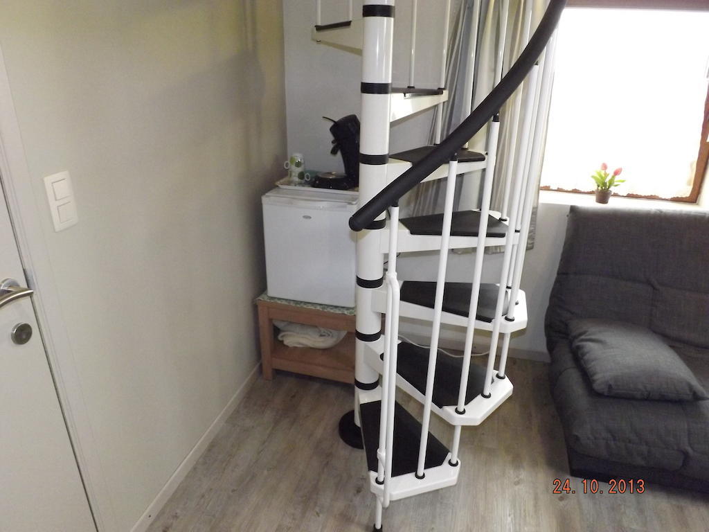 Le Chataignier Centenaire Bed & Breakfast Barry Eksteriør bilde